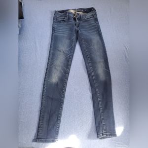 Size 1 regular American Eagle super stretch skinny jeans